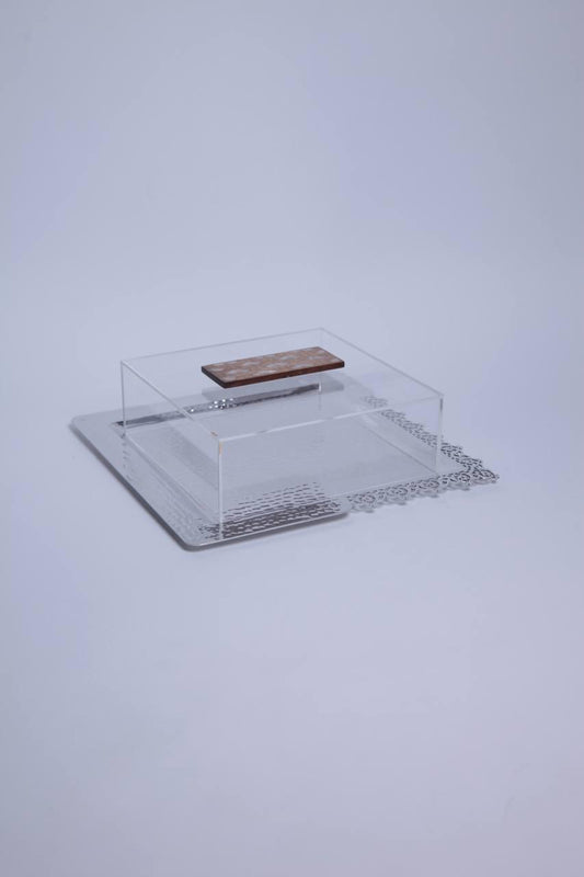 " square metal tray with lace  pattern and plixiglass cover shape 2"