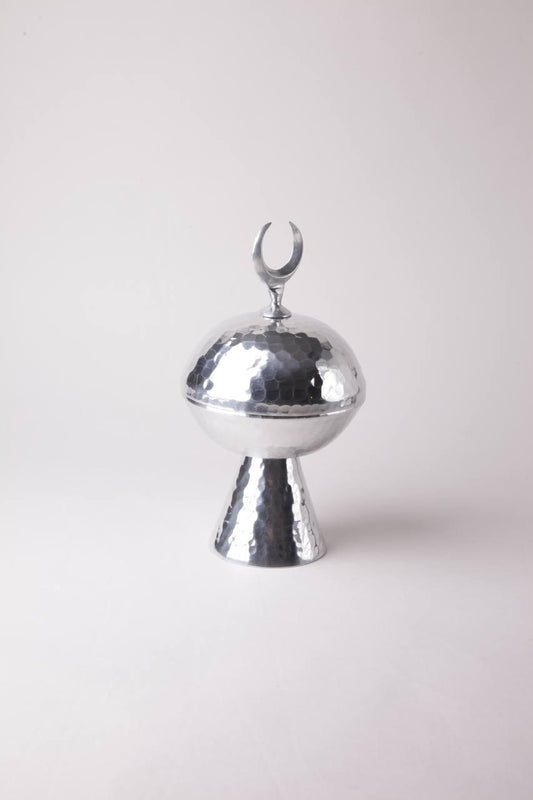 حامل صواميل معدنية