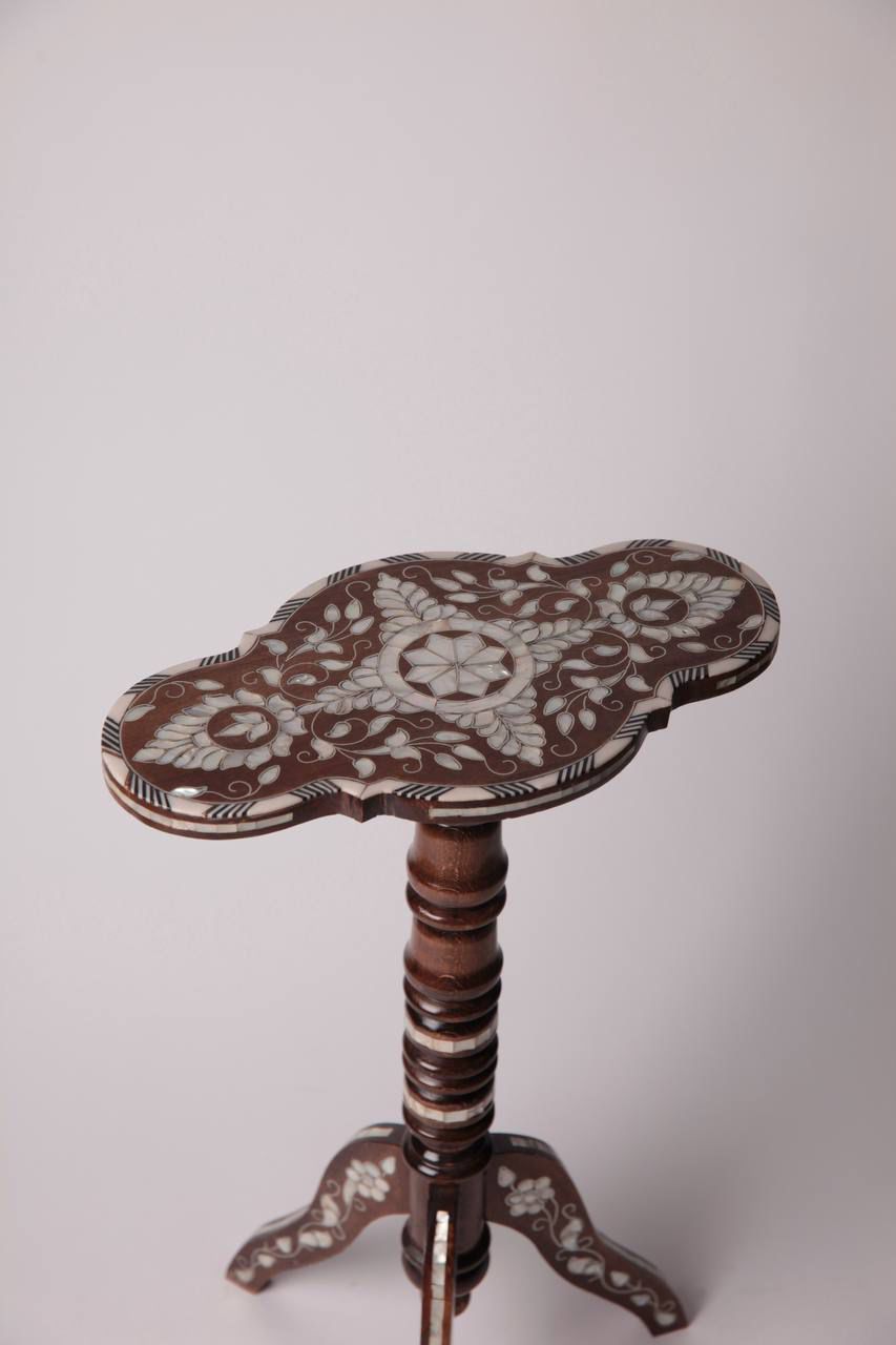 Msadaf Wooden Table Shape Waves