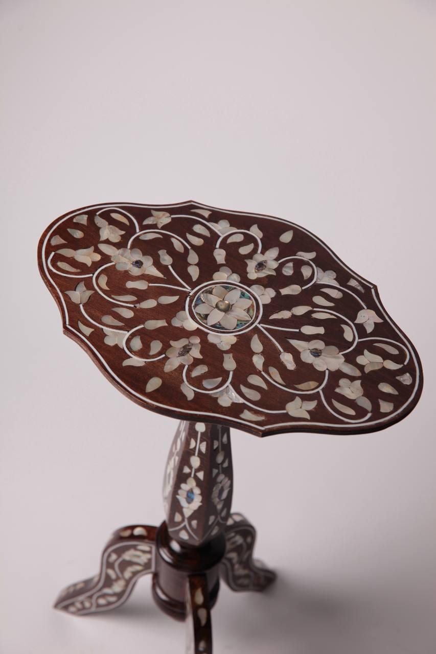 Msadaf Wooden Table