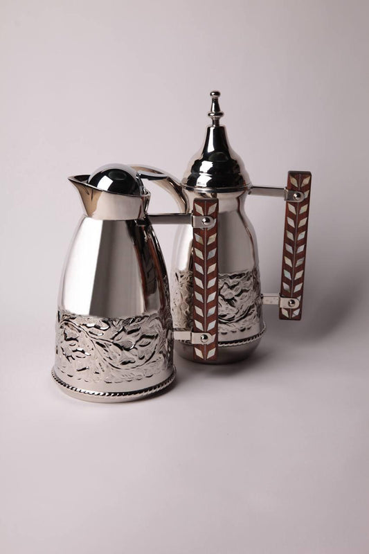 Msadaf Wooden Handle Silver Material Flask Set