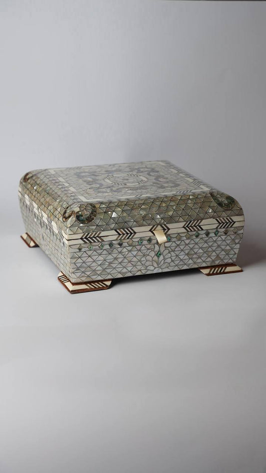 Msadaf Wooden Box New Size Big (30*30)