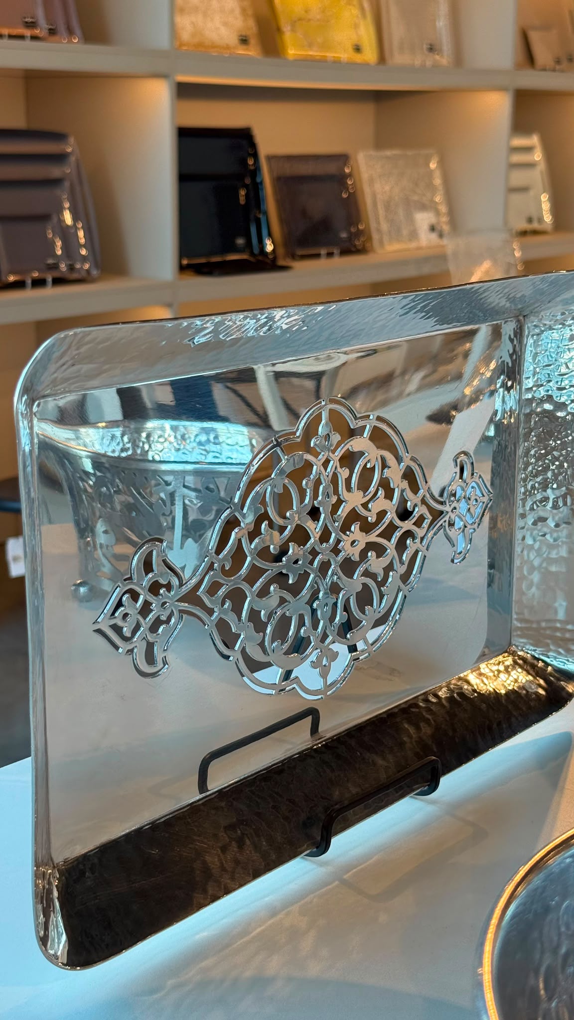 Rectangular Metal Tray With Arbesques Pattern